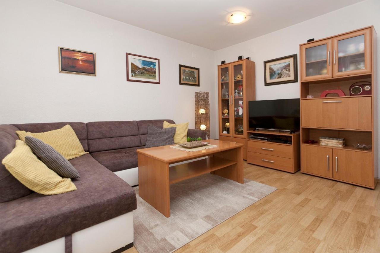 Apartman Nade Πούλα Εξωτερικό φωτογραφία
